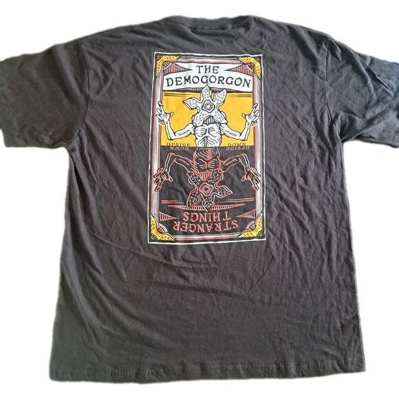 Stranger Things T-Shirt Men’s XL Black Demogorgon Tarot Netflix Short Sleeve Tee - Picture 2 of 7
